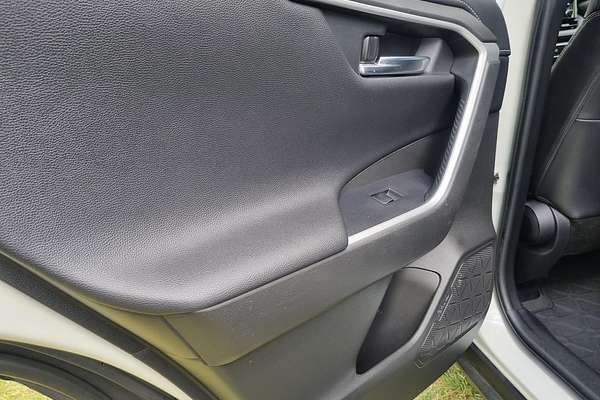 2020 Toyota RAV4 Cruiser AXAH54R