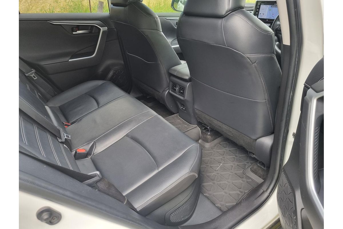 2020 Toyota RAV4 Cruiser AXAH54R