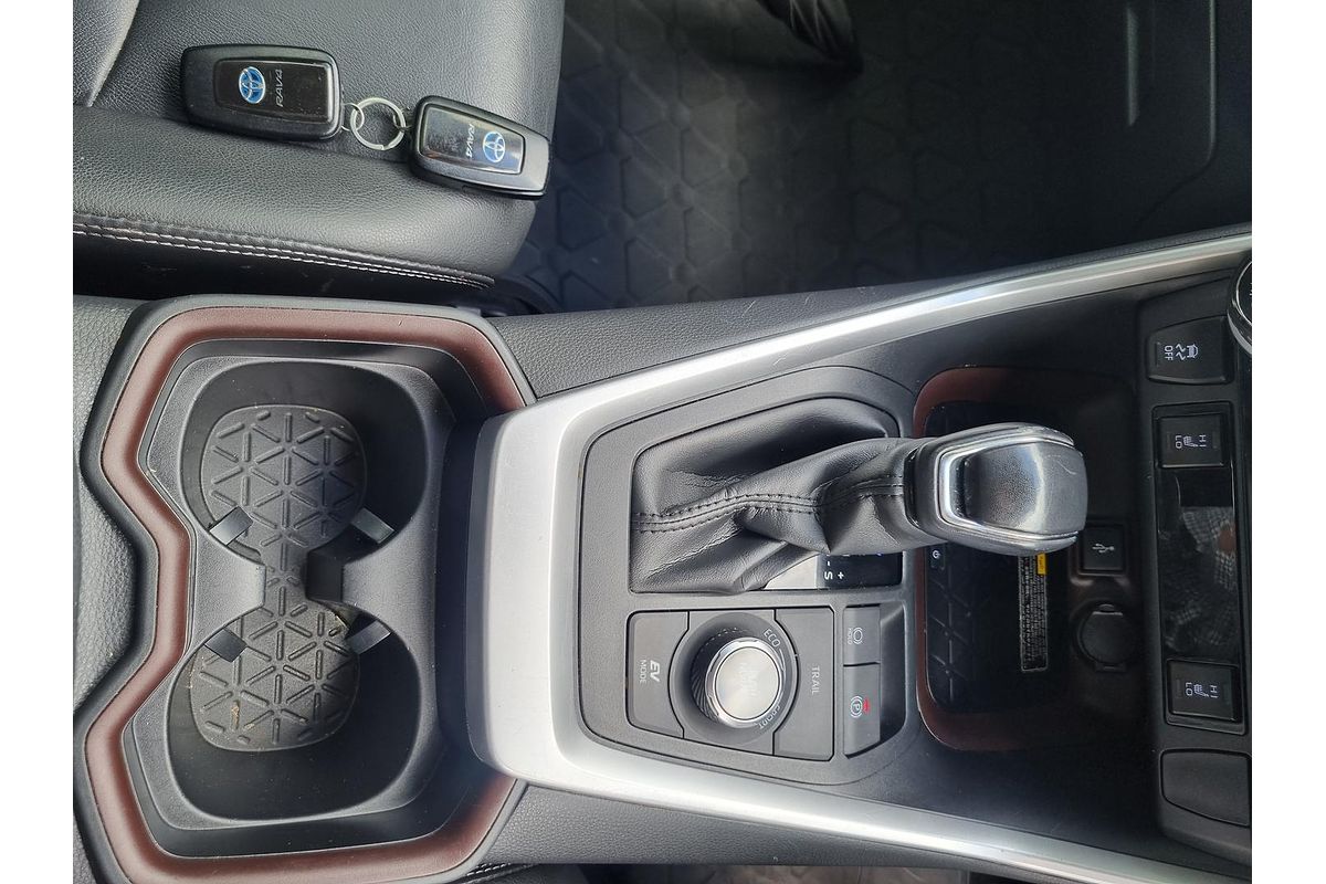 2020 Toyota RAV4 Cruiser AXAH54R