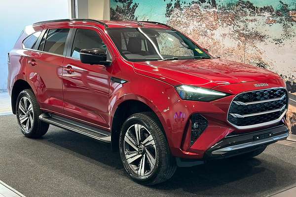 2025 Isuzu MU-X LS-T