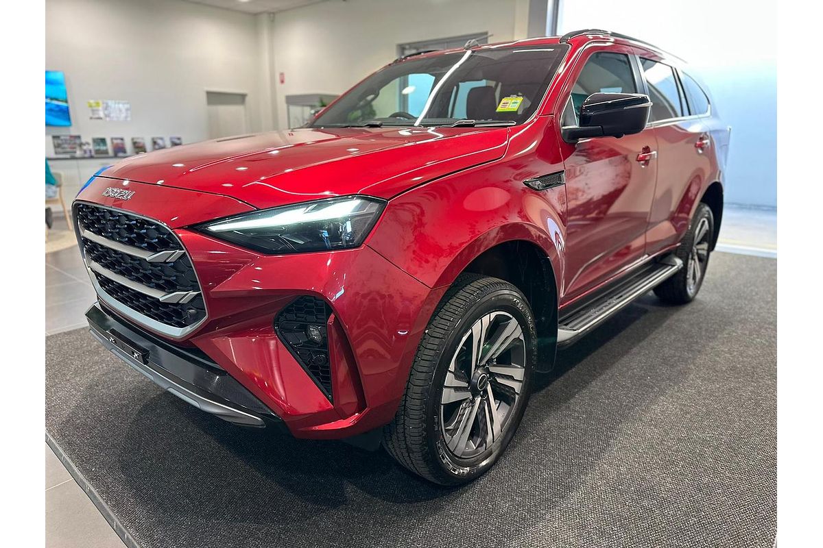 2025 Isuzu MU-X LS-T