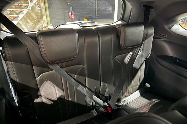 2025 Isuzu MU-X X-TERRAIN