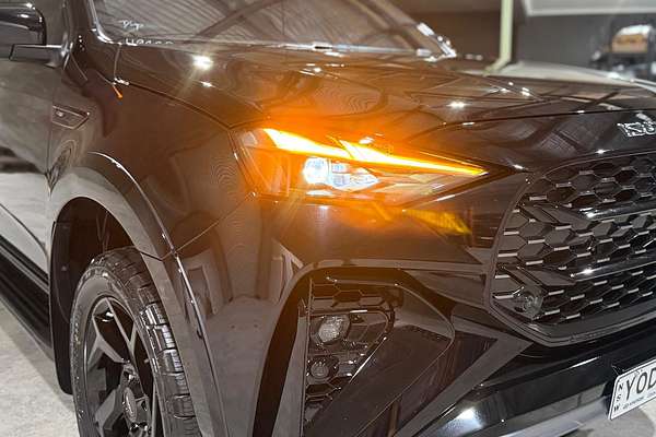 2025 Isuzu MU-X X-TERRAIN