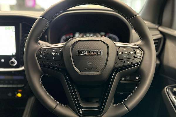 2025 Isuzu MU-X LS-T