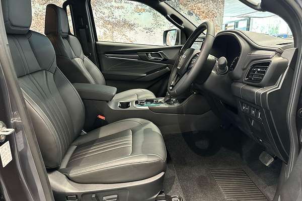 2025 Isuzu MU-X LS-T