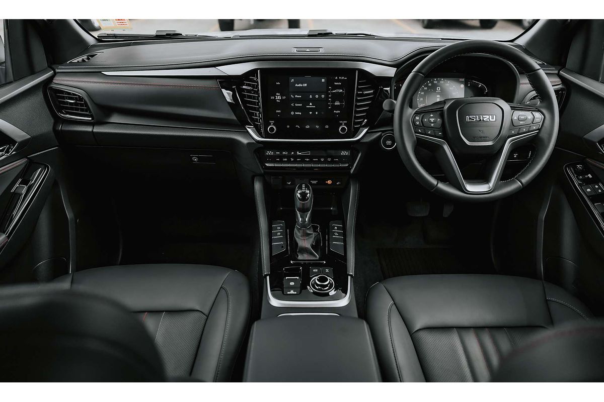 2025 Isuzu MU-X X-TERRAIN