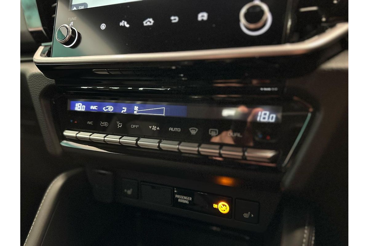 2025 Isuzu MU-X LS-T