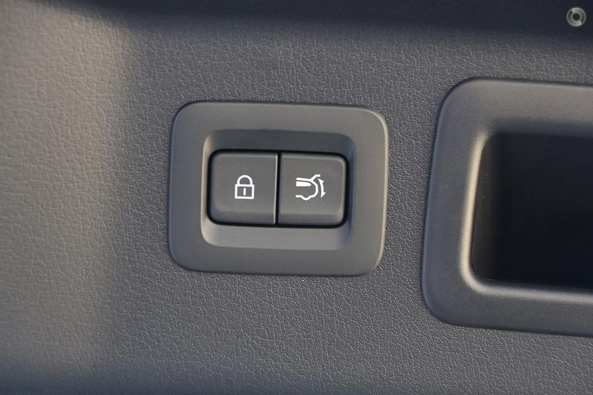 2025 Mazda CX-90 G50e Azami KK