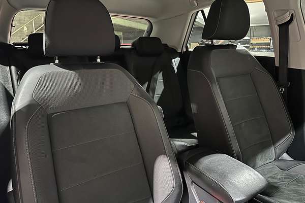 2023 Volkswagen T-Roc 110TSI Style D11