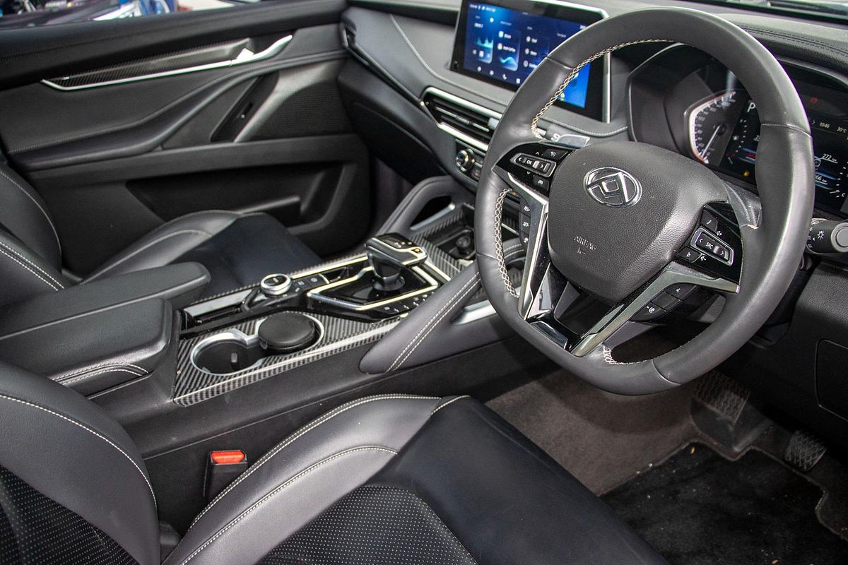 2022 LDV D90 Executive SV9A