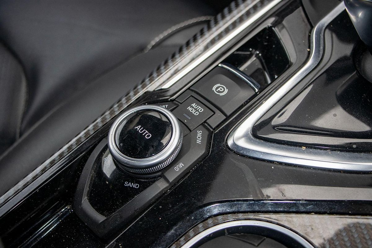 2022 LDV D90 Executive SV9A