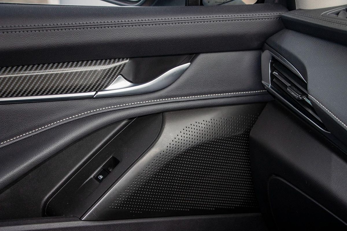 2022 LDV D90 Executive SV9A