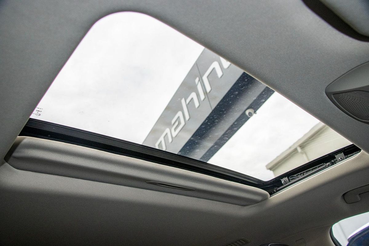 2022 LDV D90 Executive SV9A