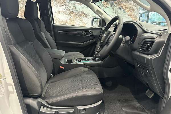 2025 Isuzu MU-X LS-U