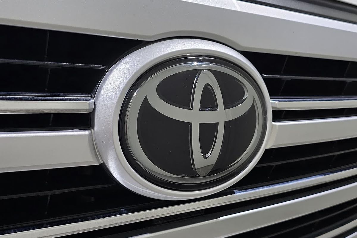 2022 Toyota Landcruiser VX FJA300R