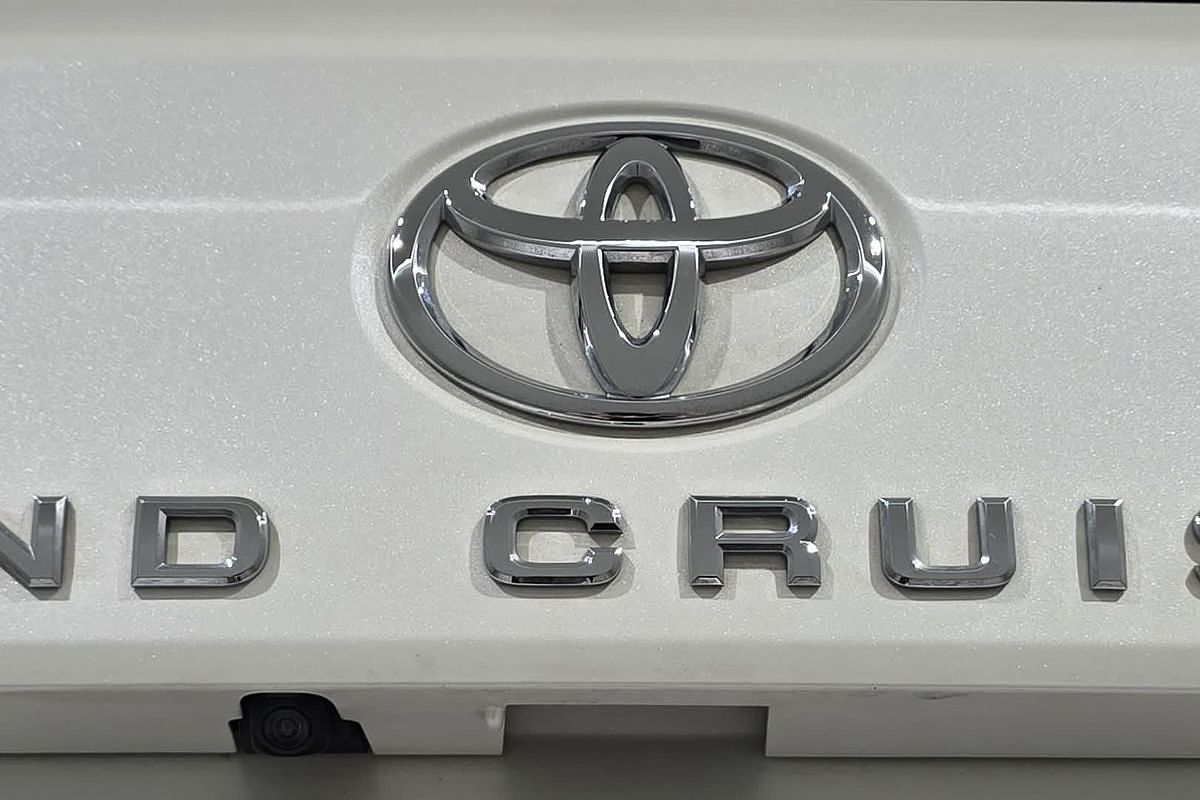 2022 Toyota Landcruiser VX FJA300R