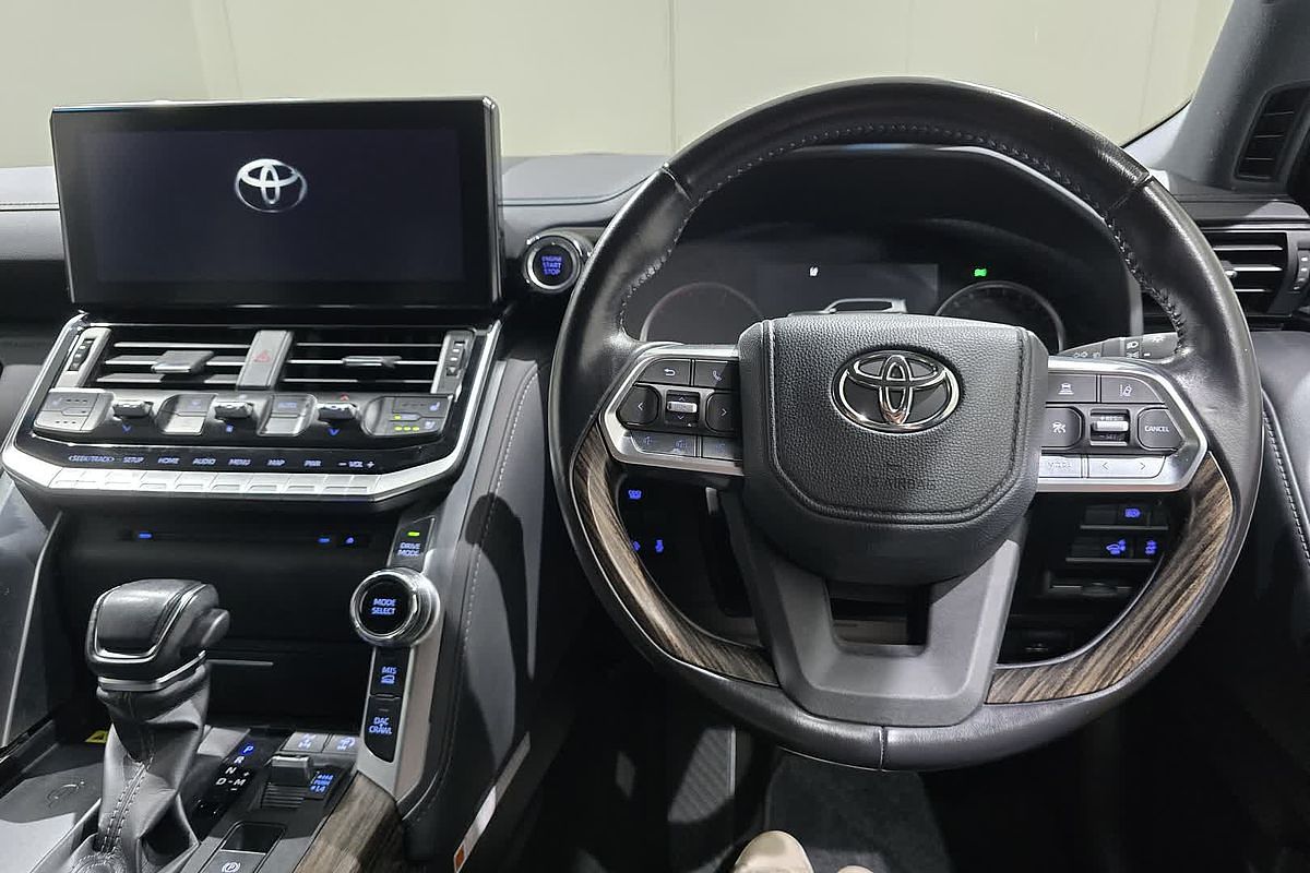 2022 Toyota Landcruiser VX FJA300R