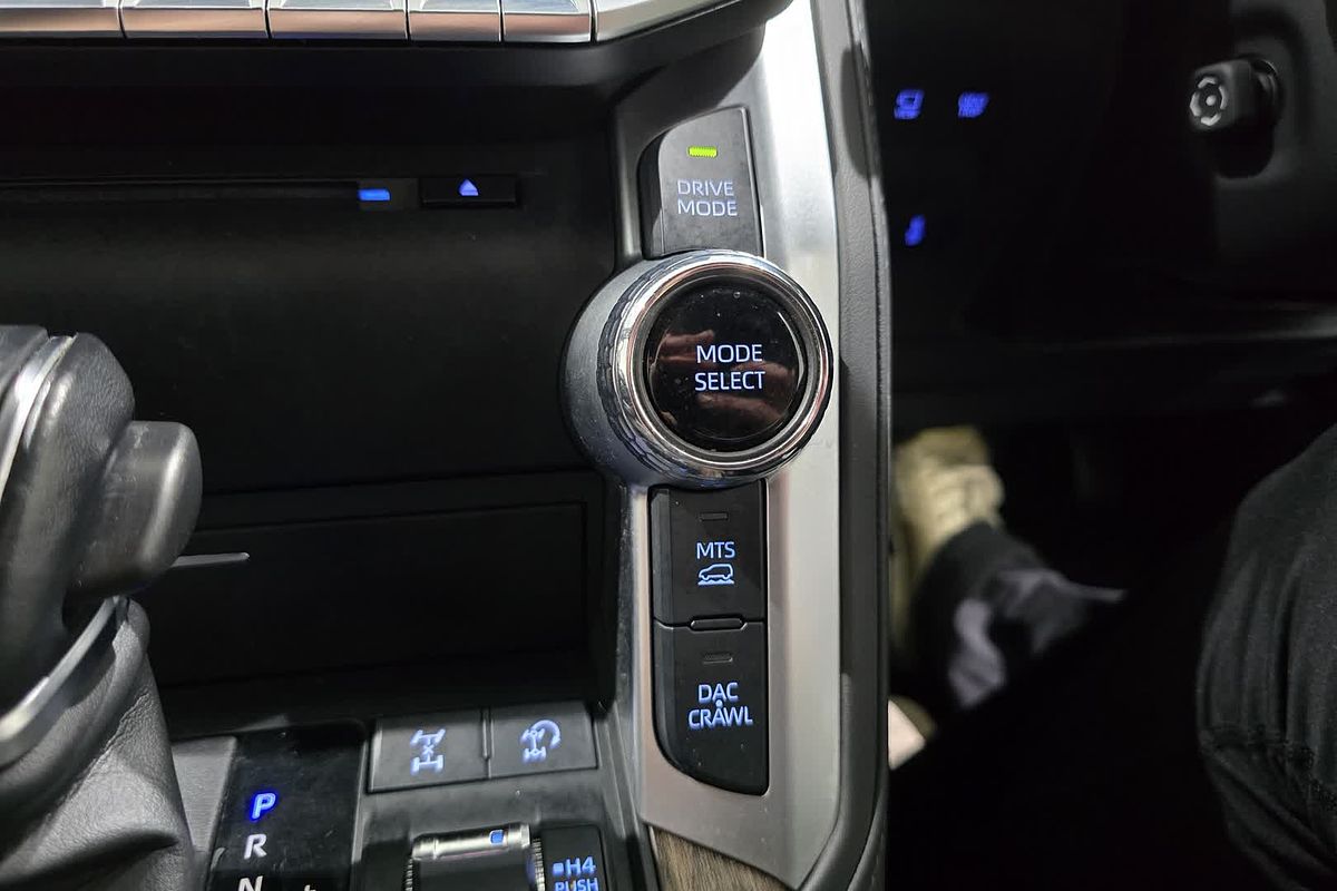 2022 Toyota Landcruiser VX FJA300R