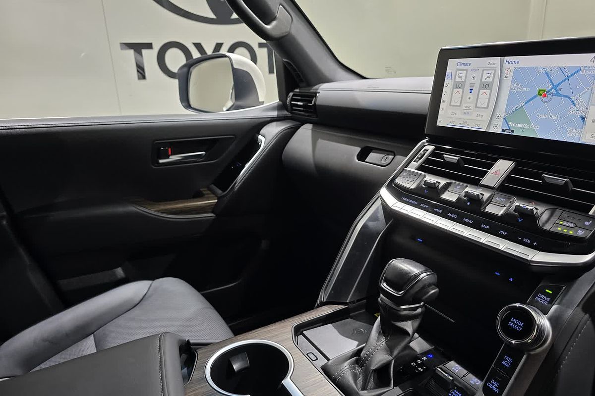 2022 Toyota Landcruiser VX FJA300R