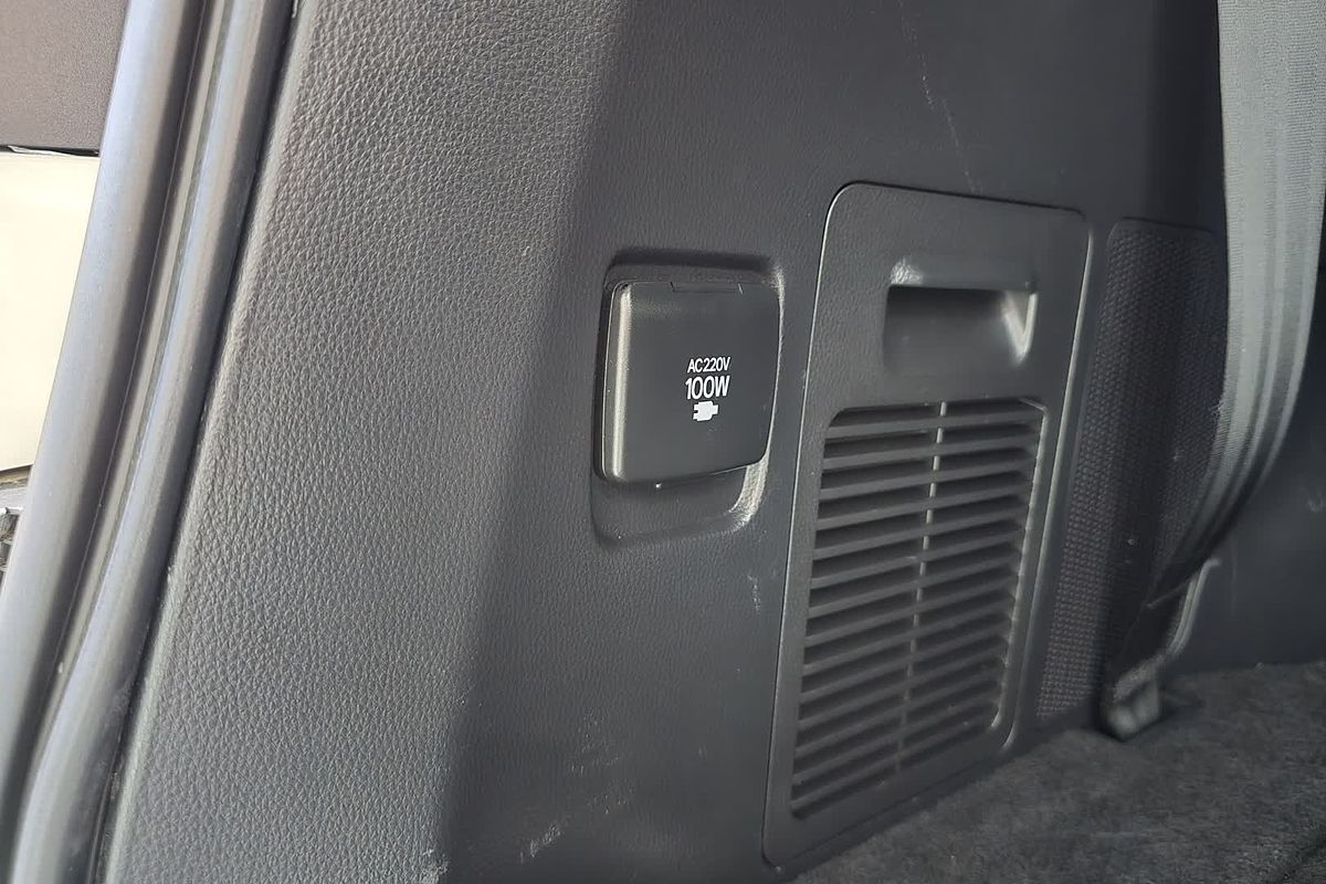 2022 Toyota Landcruiser VX FJA300R