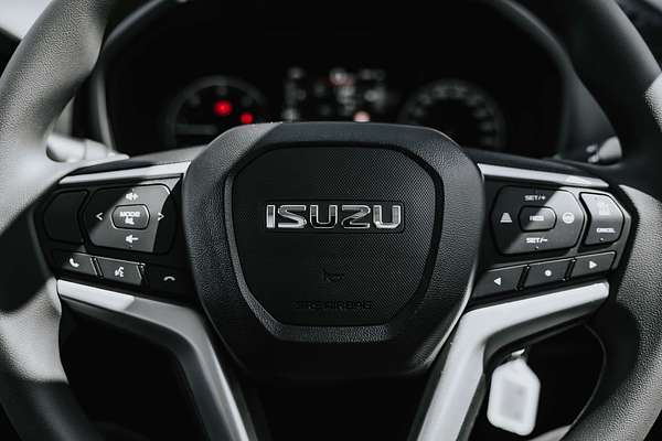 2025 Isuzu D-MAX SX High Ride  Rear Wheel Drive