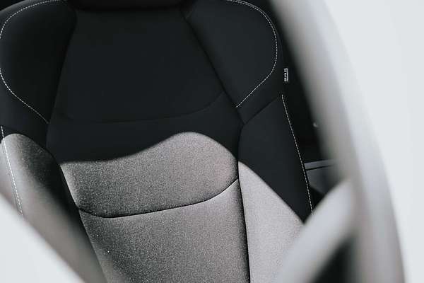 2025 Isuzu D-MAX SX High Ride  Rear Wheel Drive