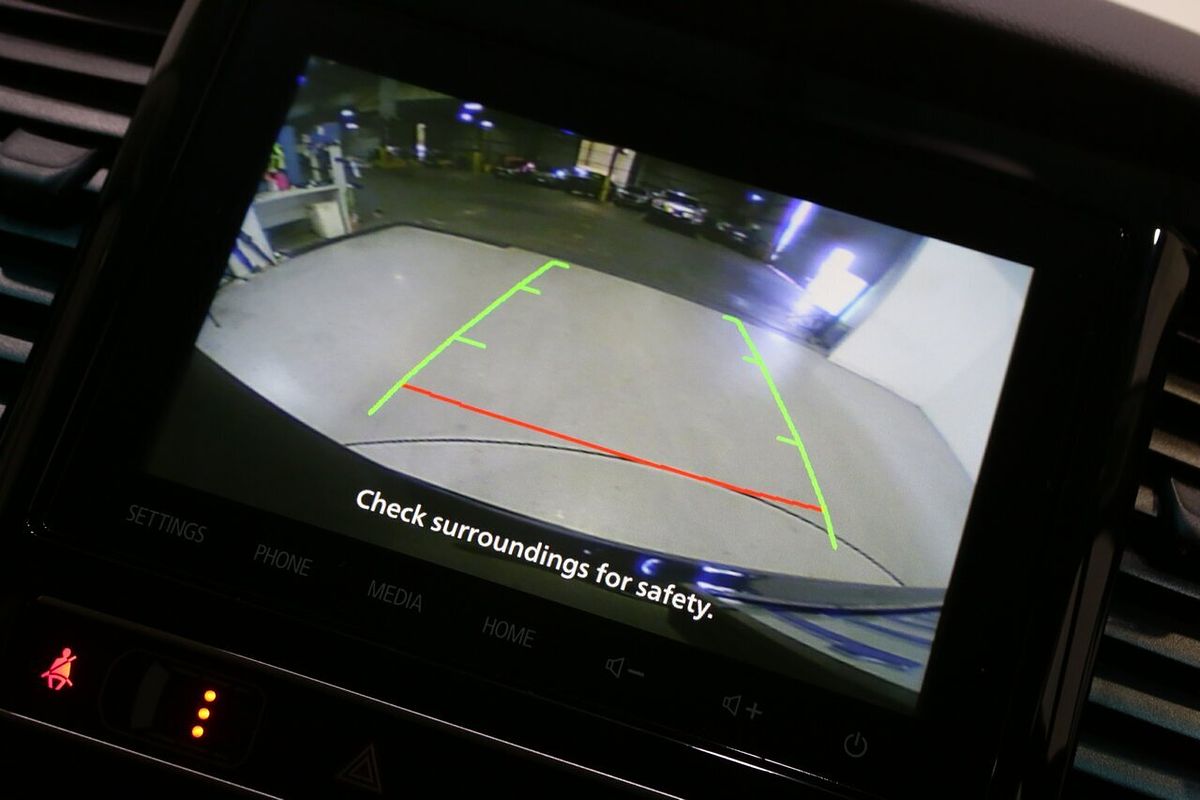 2024 Mitsubishi Pajero Sport GLX QF