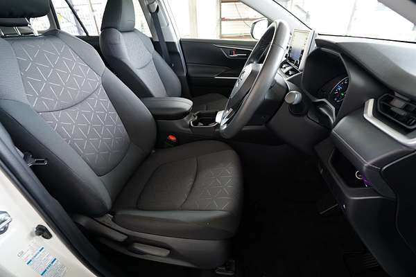 2020 Toyota RAV4 GXL AXAH54R