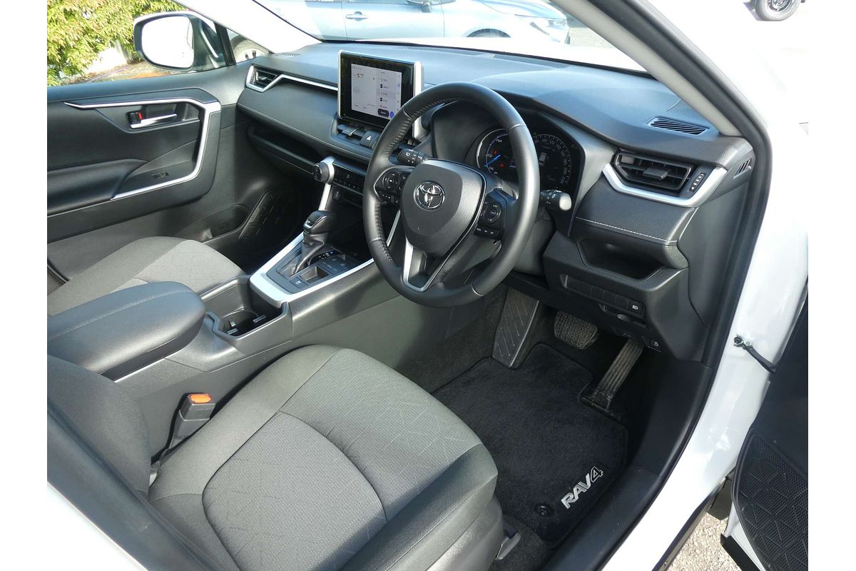 2025 Toyota RAV4 GXL AXAH52R