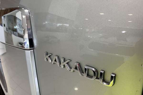 2023 Toyota Landcruiser Prado Kakadu GDJ150R