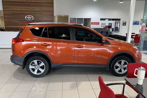2014 Toyota RAV4 GXL ZSA42R