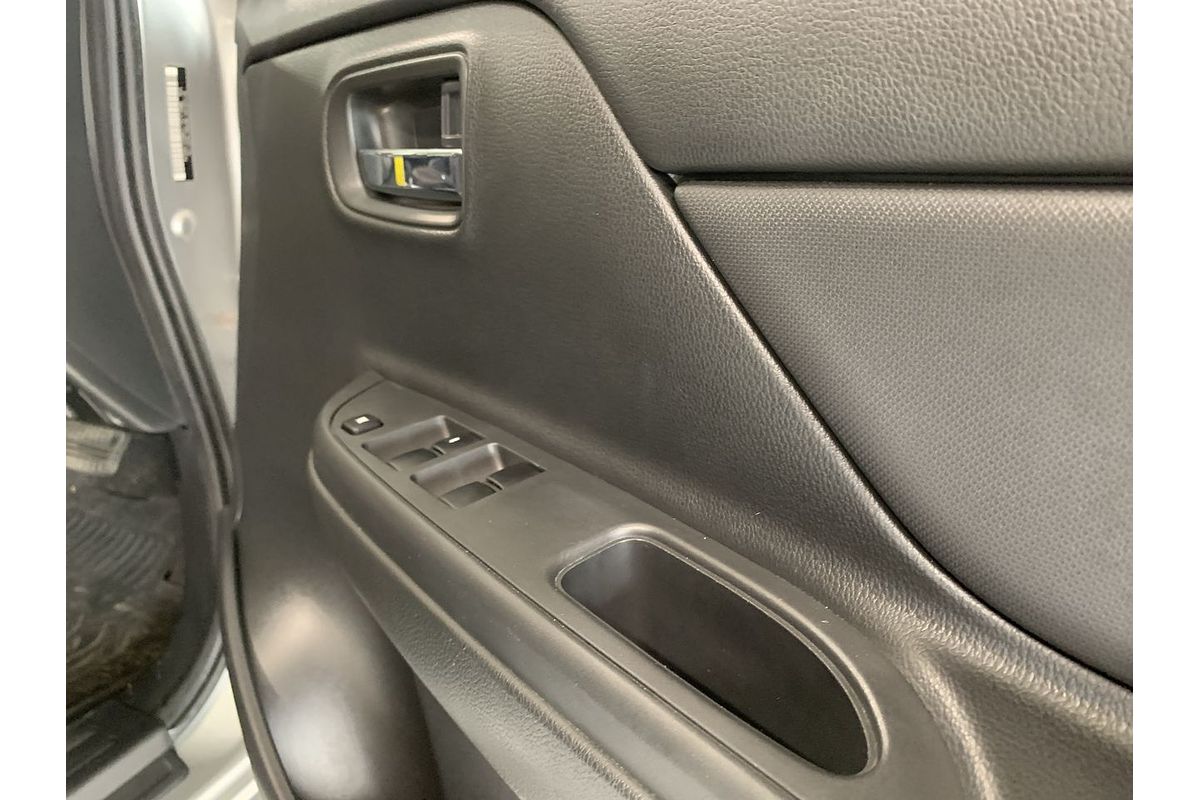 2021 Mitsubishi Triton GLX-R MR 4X4