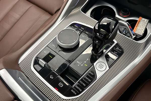 2020 BMW X6 xDrive40i M Sport G06