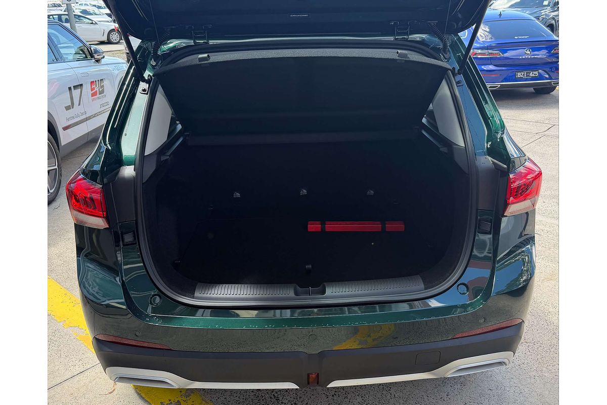 2025 MG ZS Essence ZS32