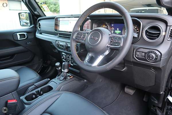 2024 Jeep Wrangler Unlimited Overland JL