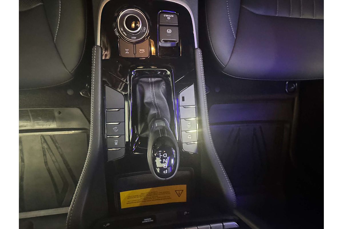 2025 Isuzu MU-X LS-T