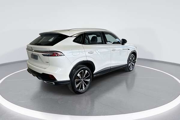 2024 MG HS Excite AS33