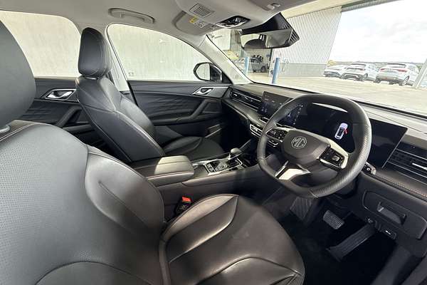 2024 MG HS Excite AS33