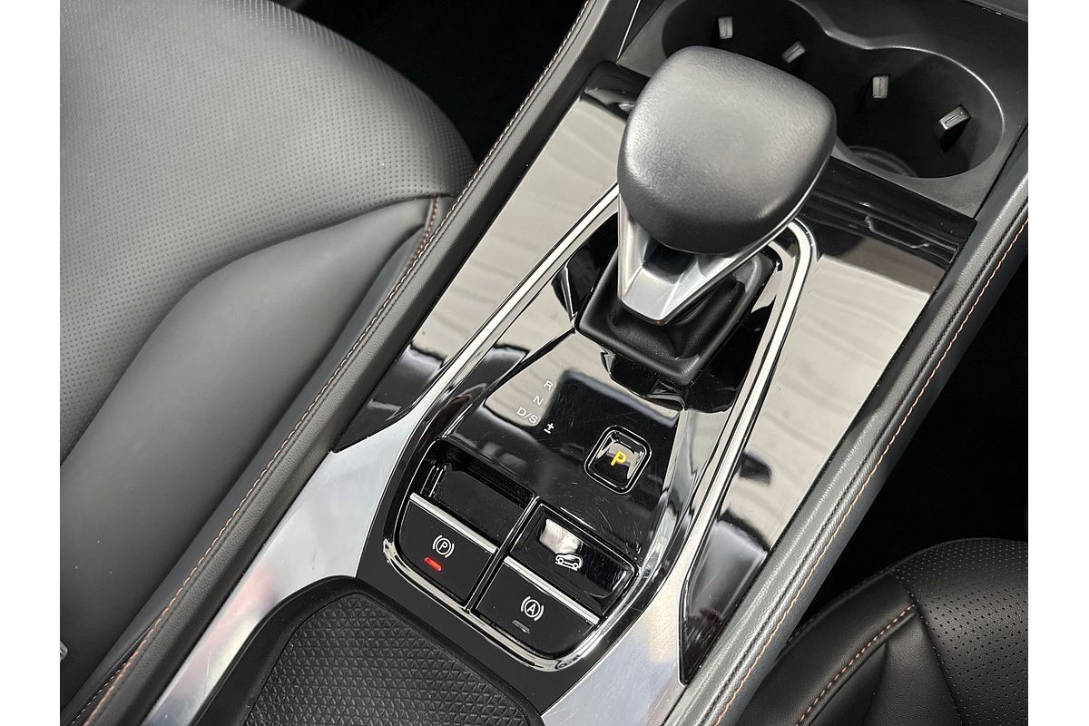 2024 MG HS Excite AS33