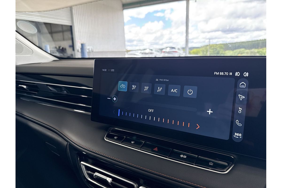 2024 MG HS Excite AS33