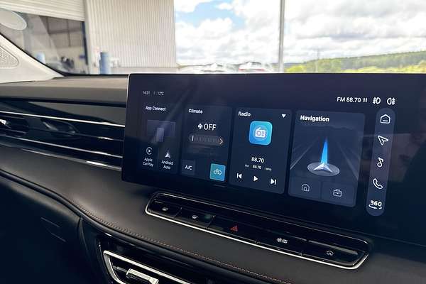 2024 MG HS Excite AS33