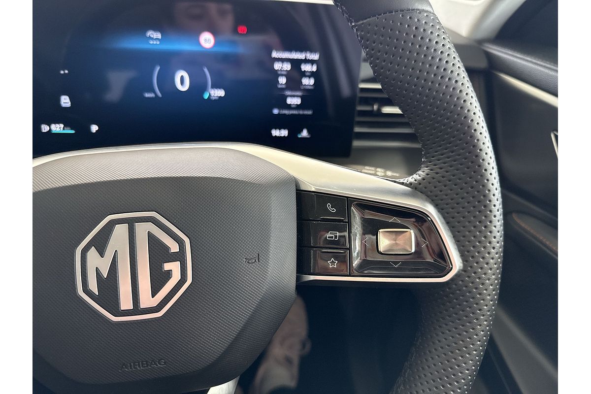 2024 MG HS Excite AS33