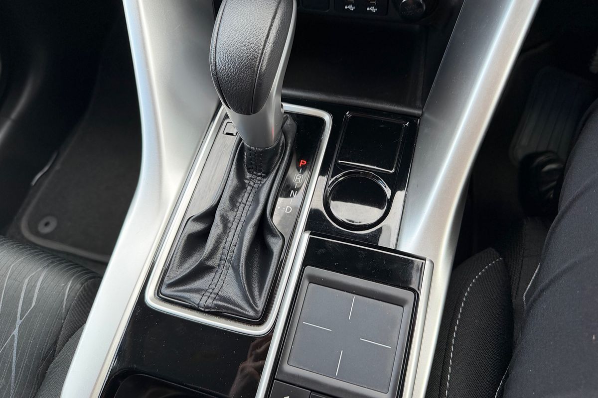 2018 Mitsubishi Eclipse Cross LS YA