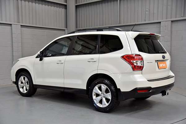 2014 Subaru Forester 2.5i-L S4