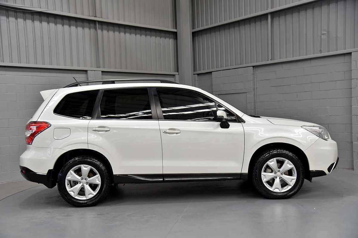 2014 Subaru Forester 2.5i-L S4