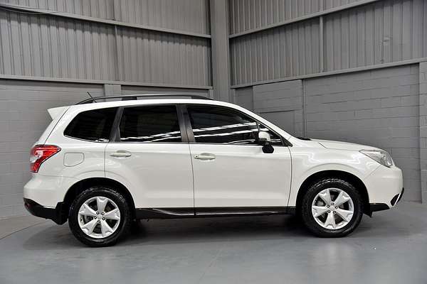 2014 Subaru Forester 2.5i-L S4