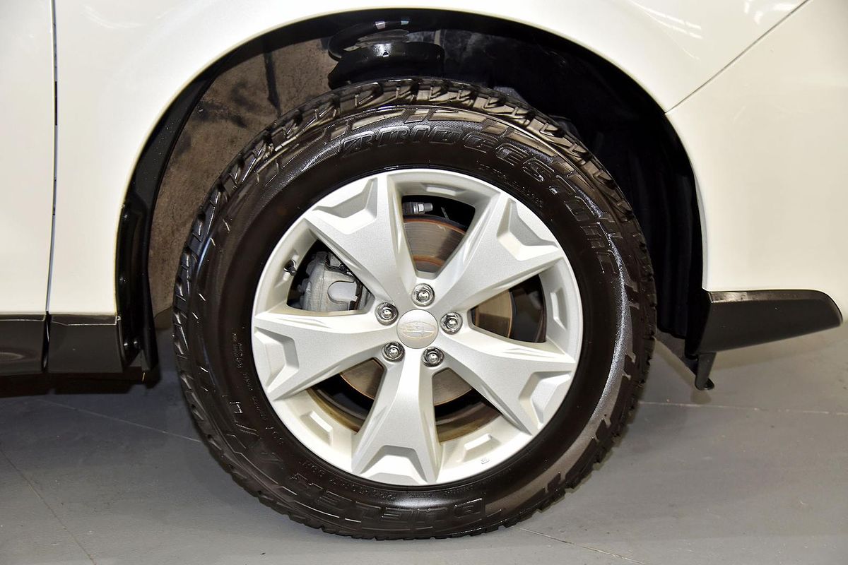 2014 Subaru Forester 2.5i-L S4