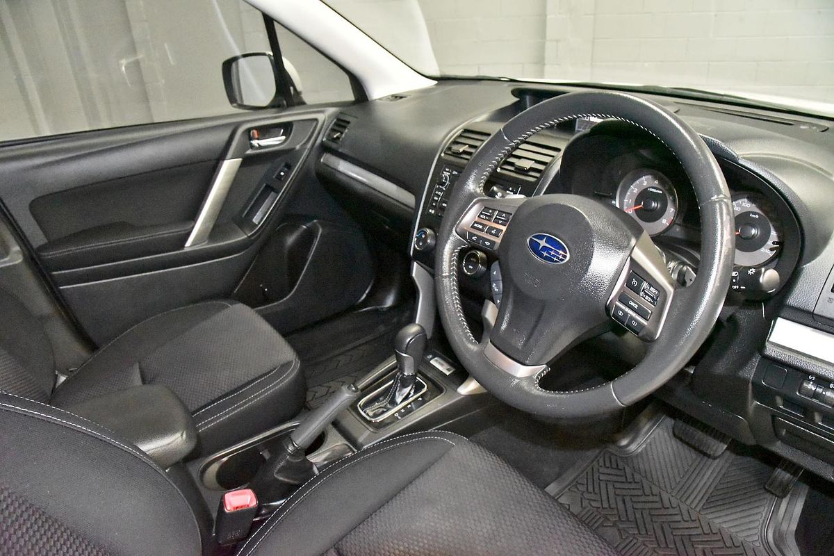 2014 Subaru Forester 2.5i-L S4