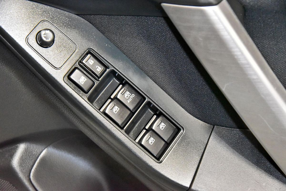 2014 Subaru Forester 2.5i-L S4