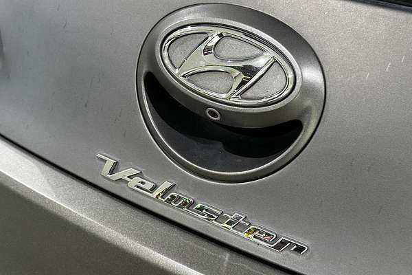 2016 Hyundai Veloster SR Turbo + FS4 Series II